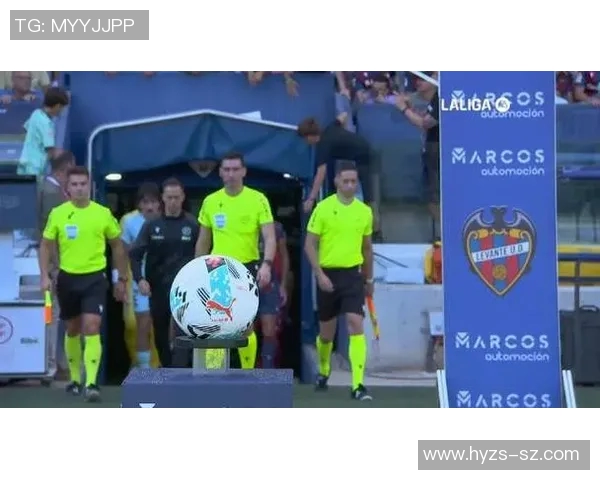 埃永:受宠,专注莱万特——开启足球新纪元的幕后英雄 埃永:受宠,专注莱万特——开启足球新纪元的幕后英雄