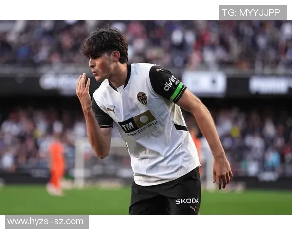 红魔新星？曼联球探亲临雅典，锁定奥林匹亚科斯天才中场穆扎基蒂斯！